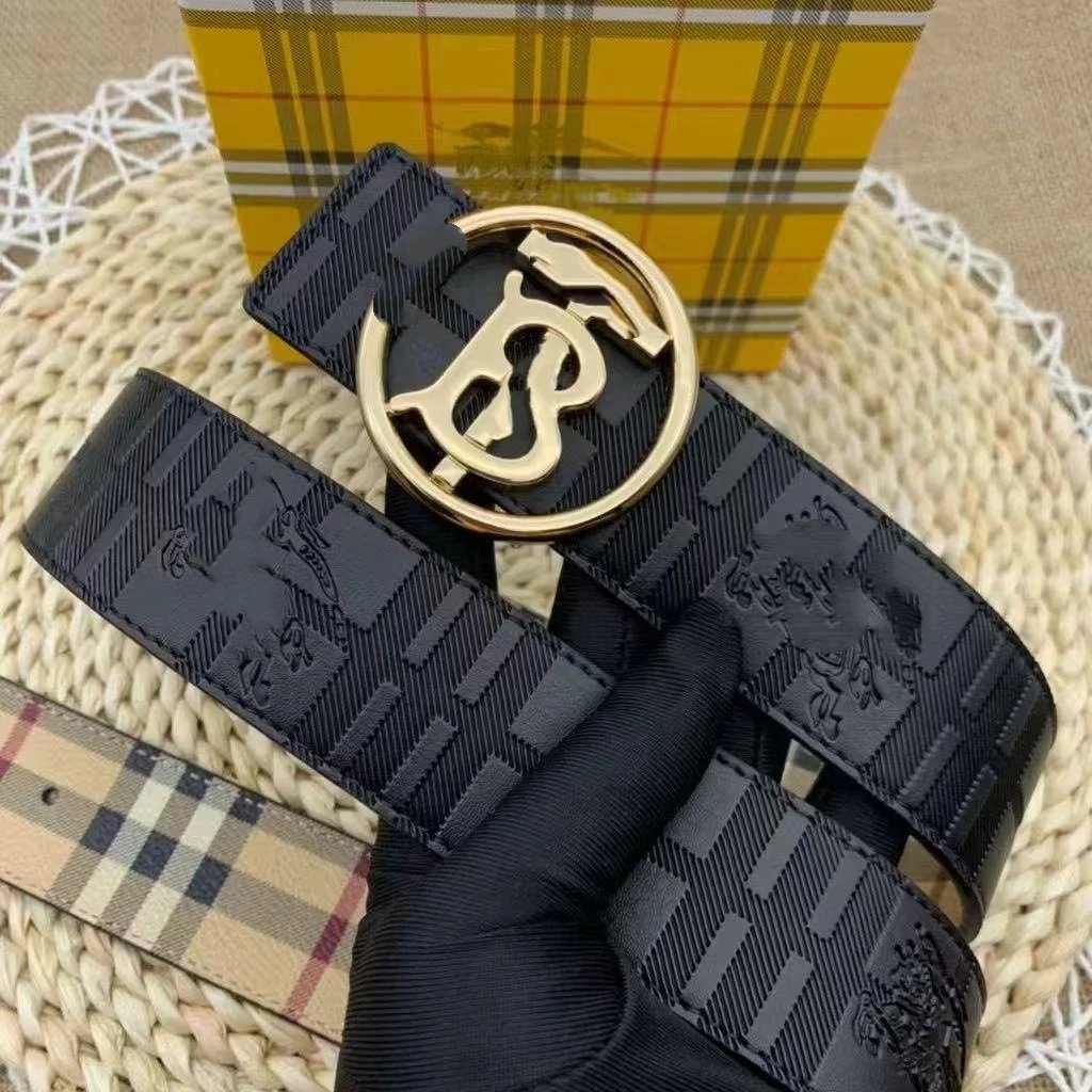 TB round gold buckle