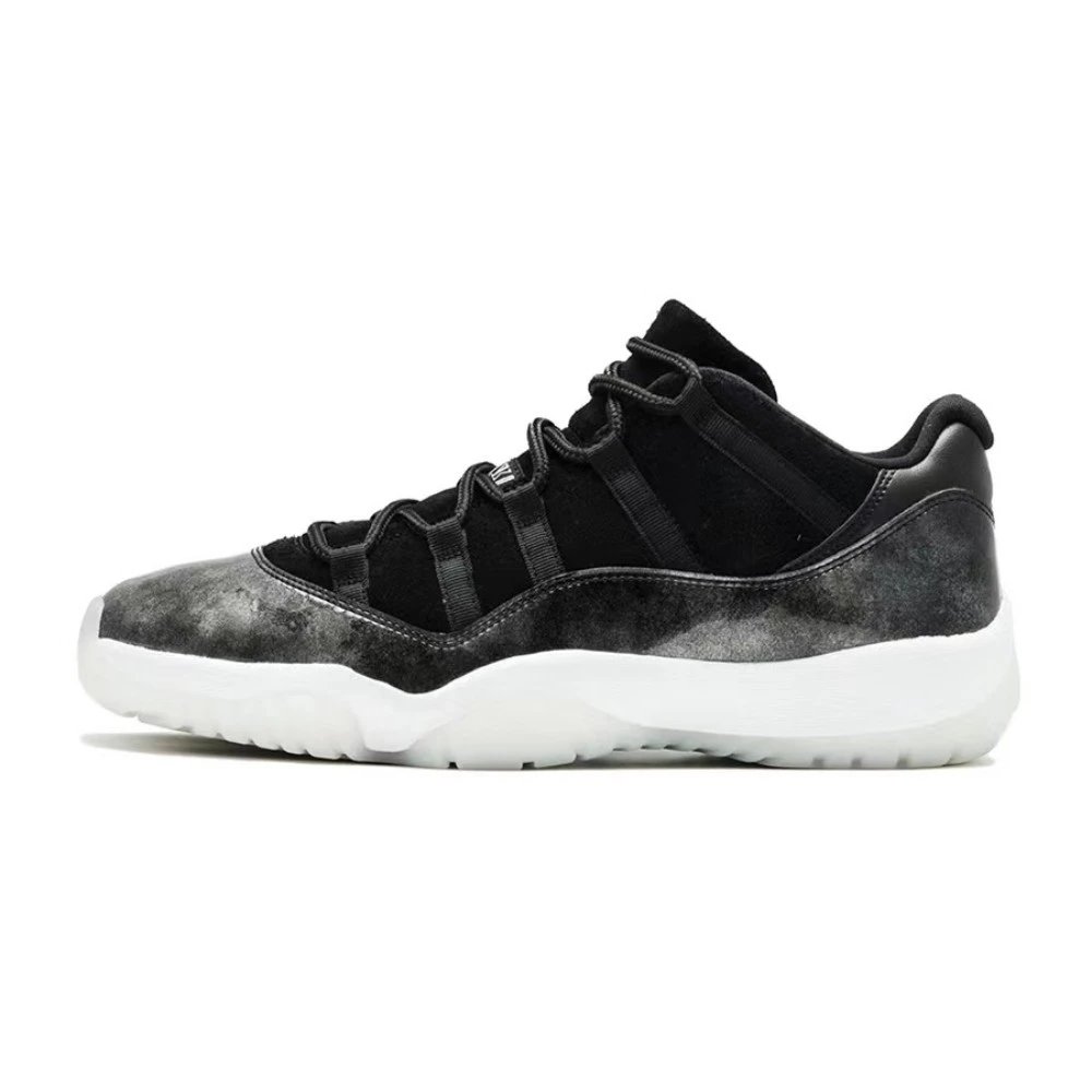 Air Jordan 11 Retro Concord Sneakers - 18