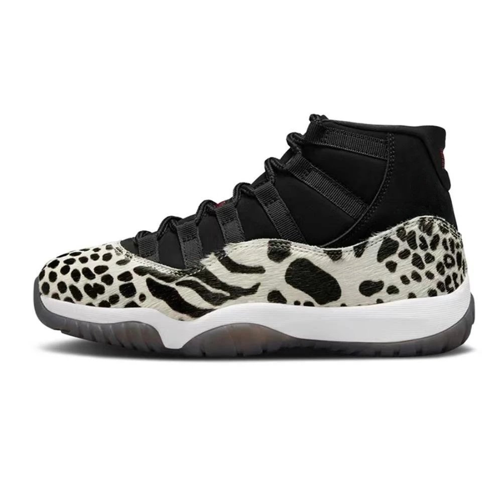 Air Jordan 11 Retro Concord Sneakers - 17