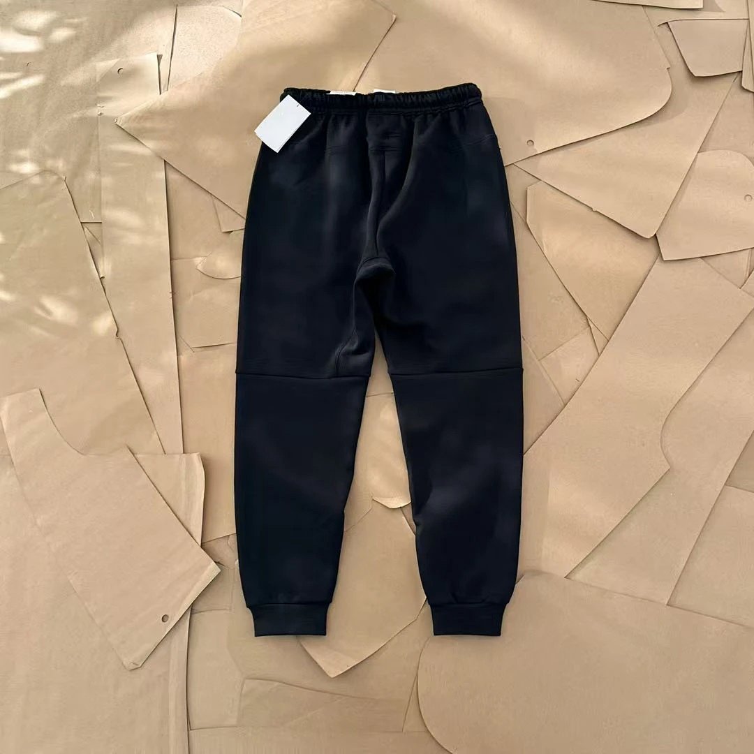Design Tracksuit Set Black with Rose Gold Logo product detail 6 in Litbuy spreadsheet finds