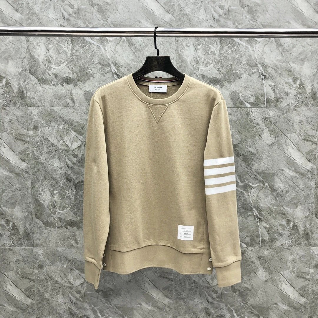 卡其色圆领卫衣