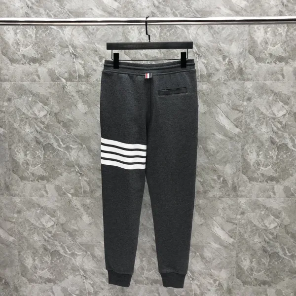Thom Browne 4-Bar Stripe Crewneck Sweatshirt Beige - 27