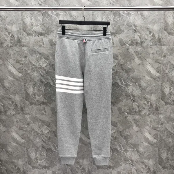 Thom Browne 4-Bar Stripe Crewneck Sweatshirt Beige - 21