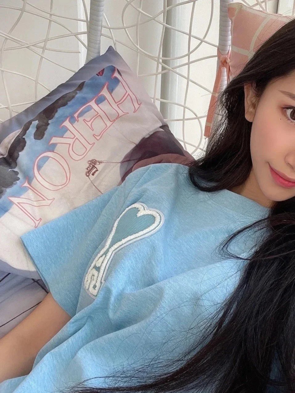 Ami Paris Heart Logo T-Shirt White - 14