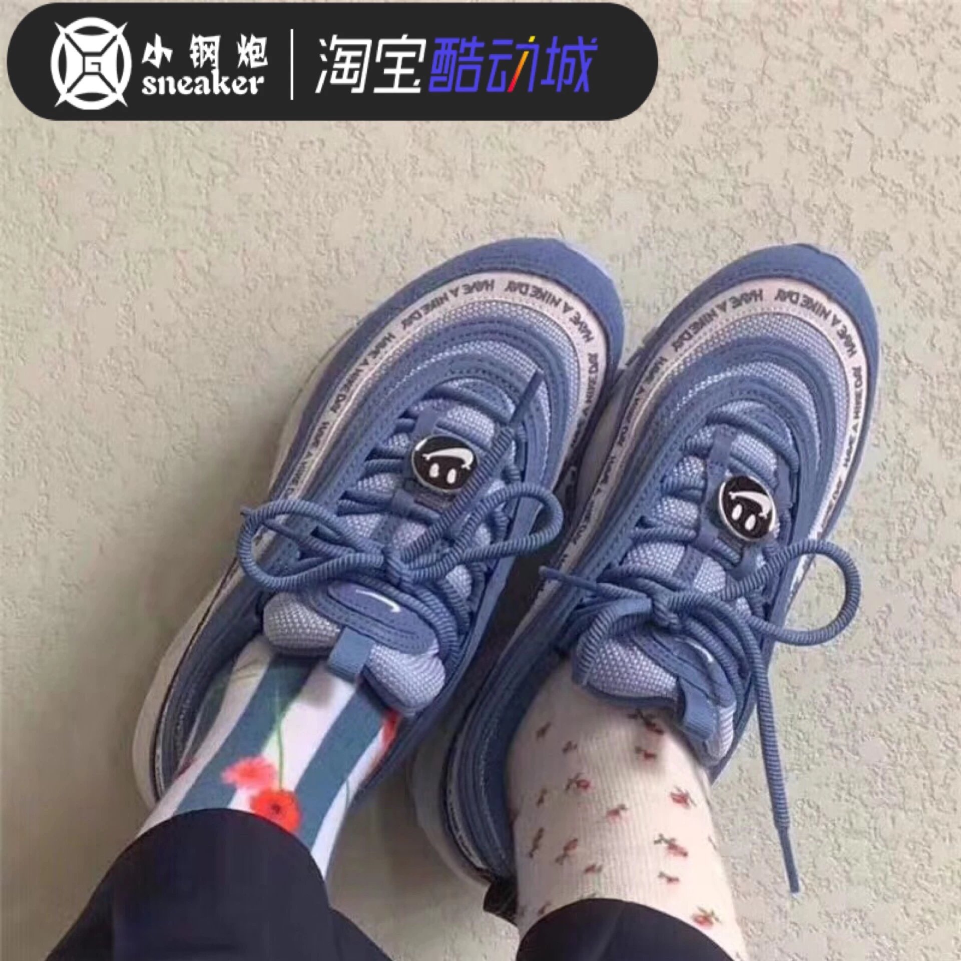 White and blue bullets, genuine.