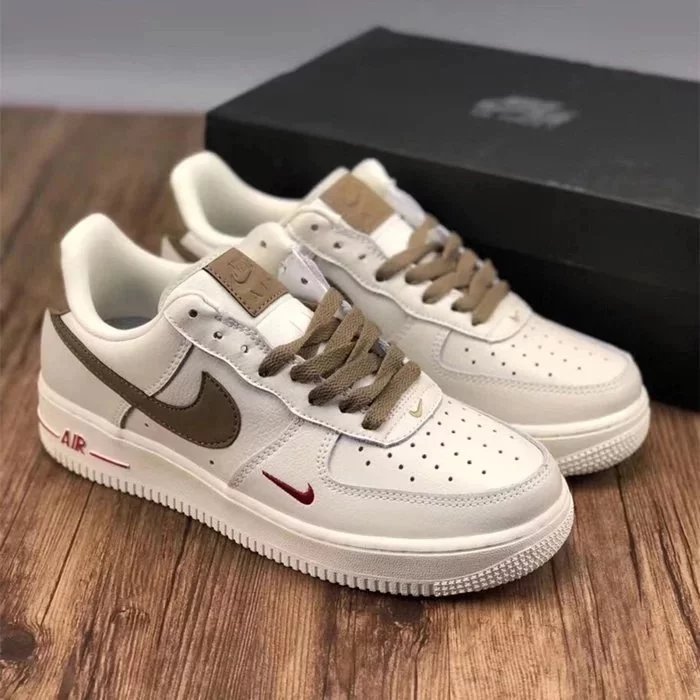 Cream low-top
