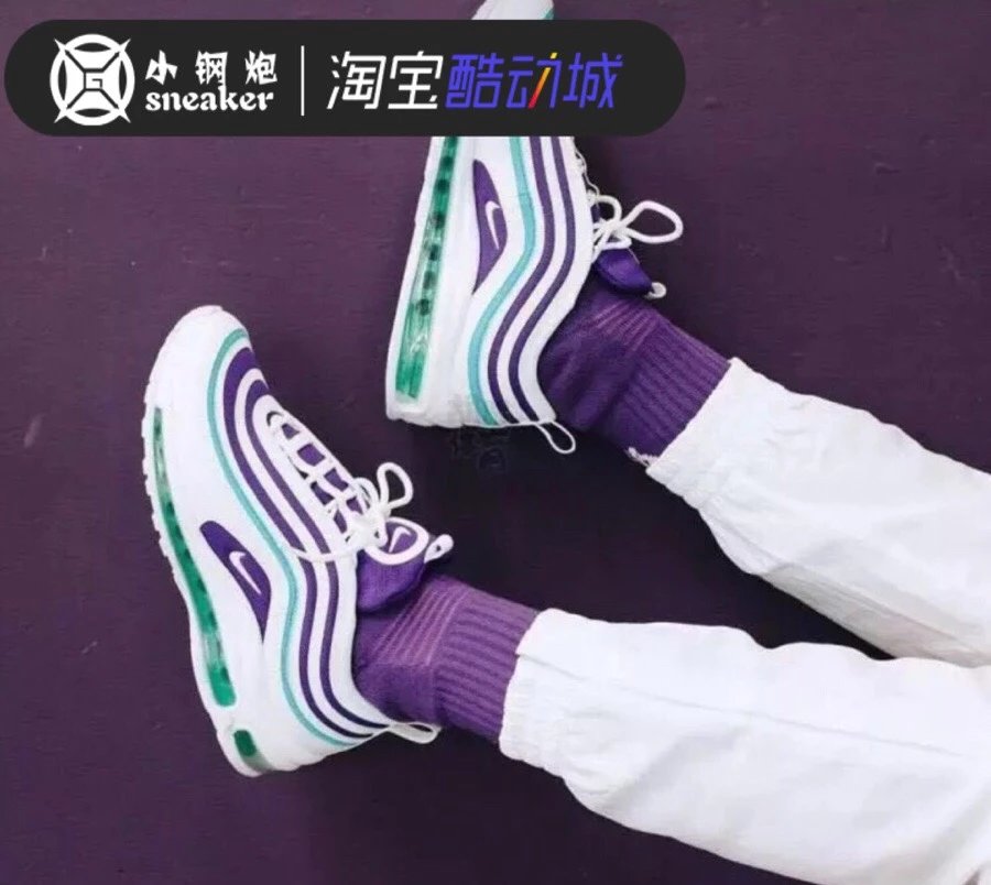 Genuine Purple Grapes