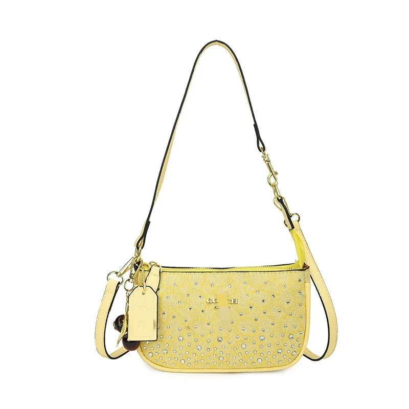Coach Mini Dagne Yel