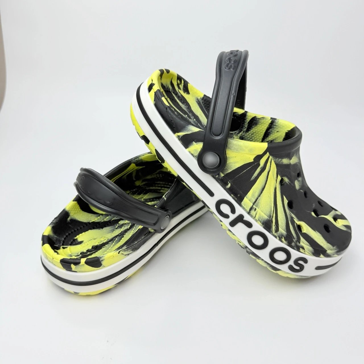 Crocs Classic Clog Neon Yellow Swirl White Sandals - 5