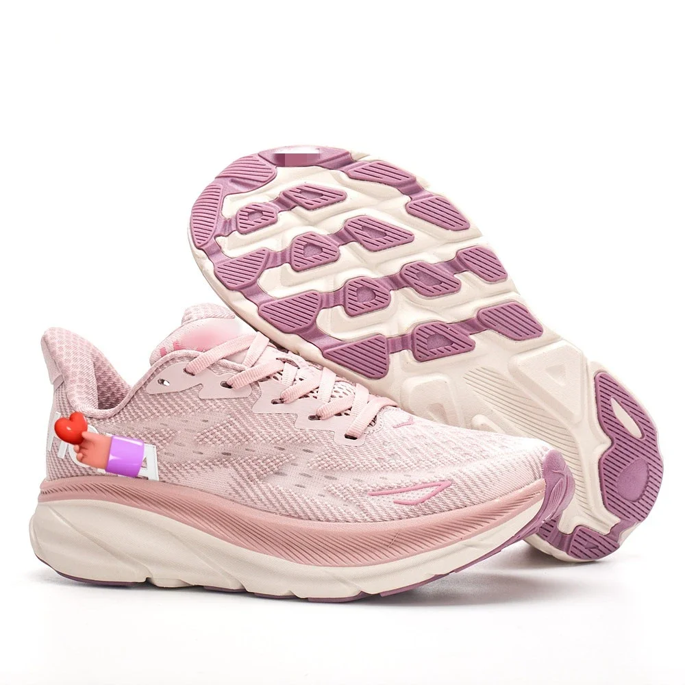 Hoka One One Clifton