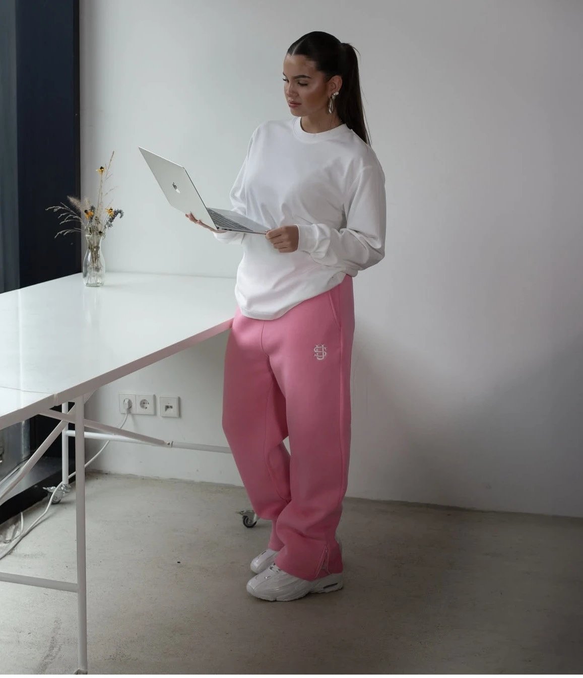pink
