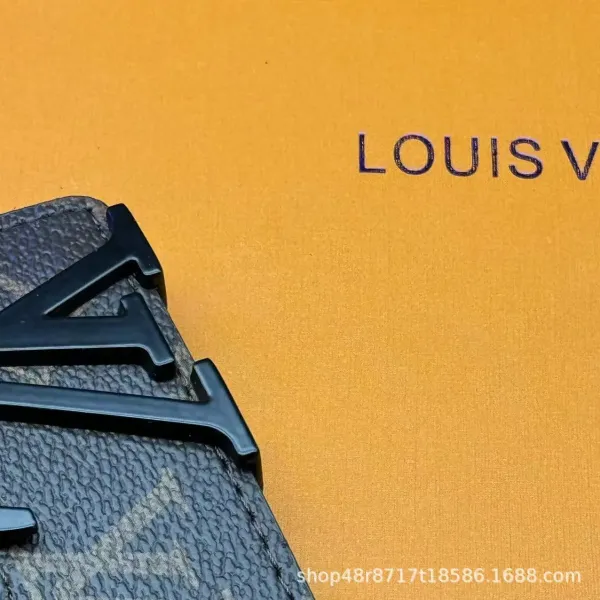 Louis Vuitton LV Twist Card Holder Monogram Eclipse Black Wallet - 1