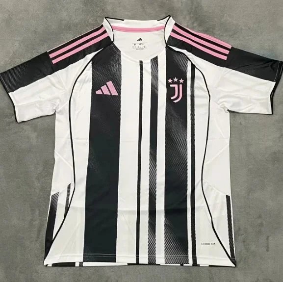 25/26 Juventus Home