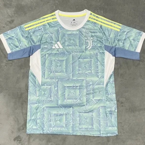 Juventus Away