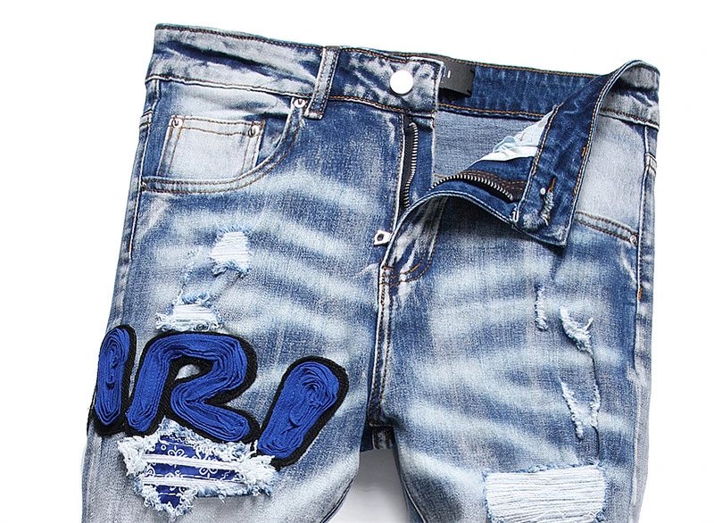 Amiri Distressed Logo Print White Jeans - 18