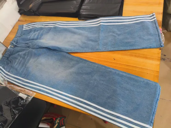 Spider-Man x Design Patchwork Distressed Wide-Leg Jeans - 10