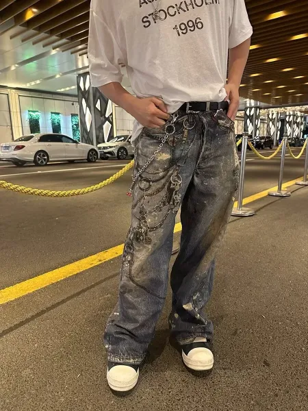 Off-White Industrial Chain-Decorated Distressed Wide-Leg Jeans - 10