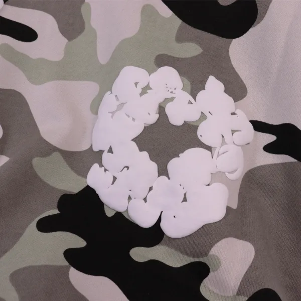 Off-White Camo Print Drawstring Shorts Blue Multicolor - 32