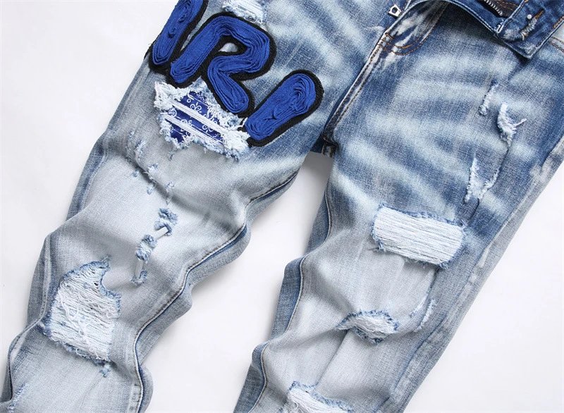 Amiri Distressed Logo Print White Jeans - 8