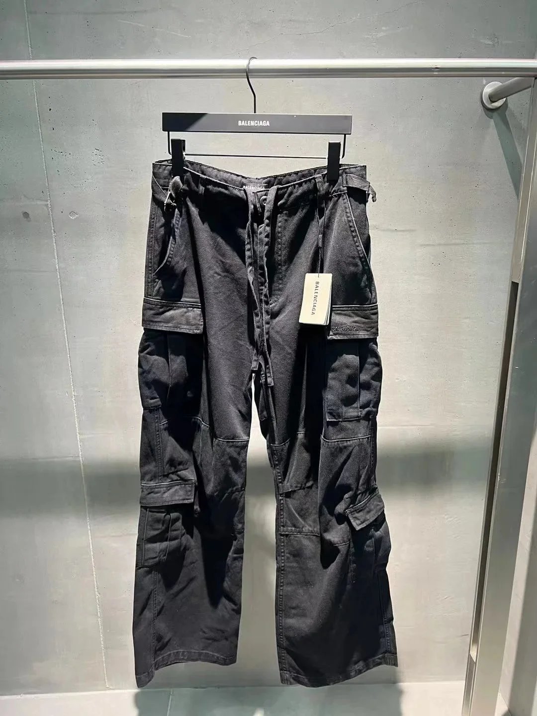 BALENCIAGA 25SS Functional Cargo Pants
