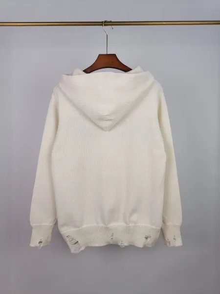 Givenchy QUEEN Knit Sweater Black - 29