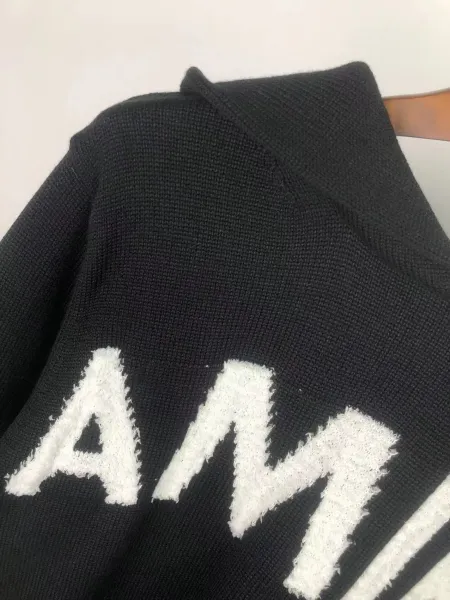 Givenchy QUEEN Knit Sweater Black - 30