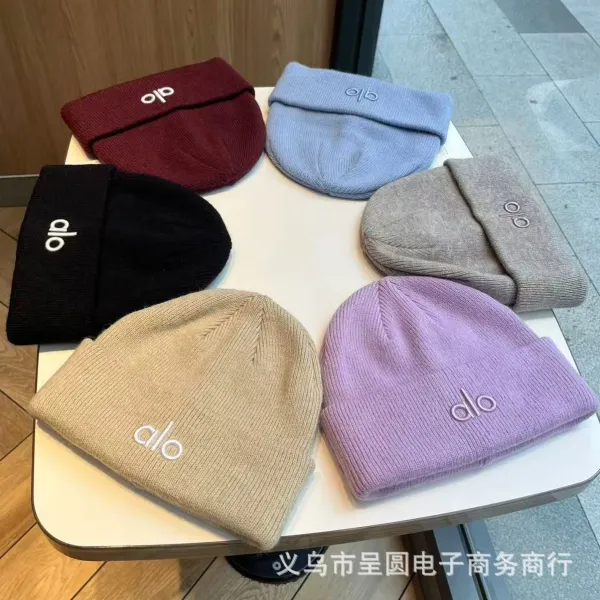 Alo Yoga Beanie Gray Knit Hat - 5