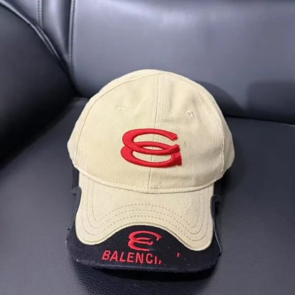 Balenciaga Logo Embroidered Beige Baseball Cap - 4