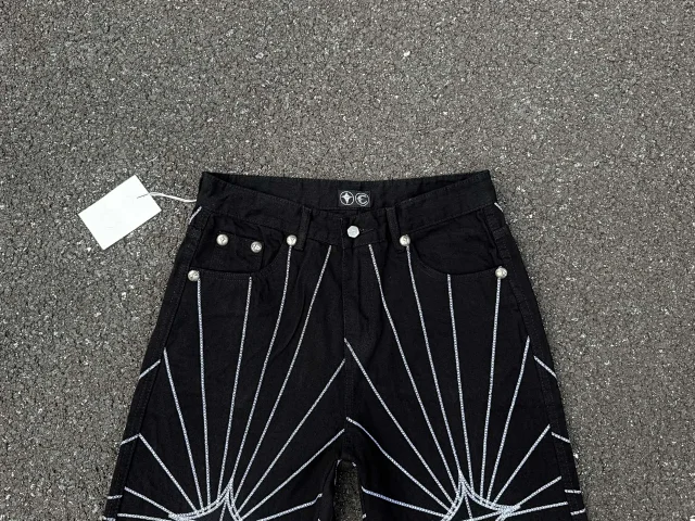 Thug Club Jeans Wide-Leg Starburst-Embroidered product detail image 5