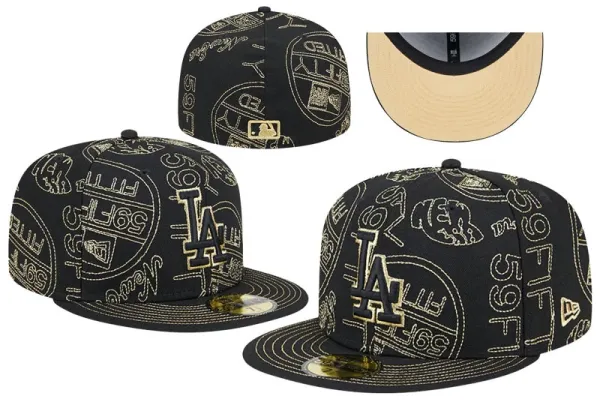 New Era 59FIFTY LA Dodgers Gold Script Black Baseball Cap - 1