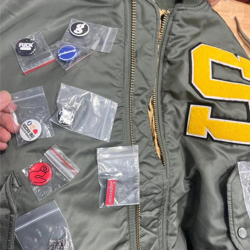 Supreme Jacket  (7 s