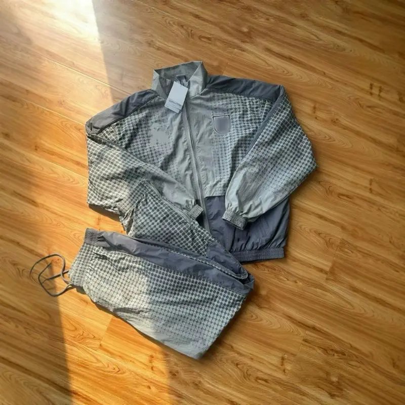 Relaxed Sportswear Long-Sleeve Set