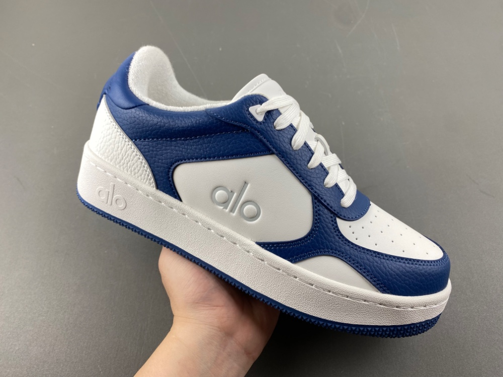 Alo Yoga Court Sneaker Navy and White Sneakers - 10
