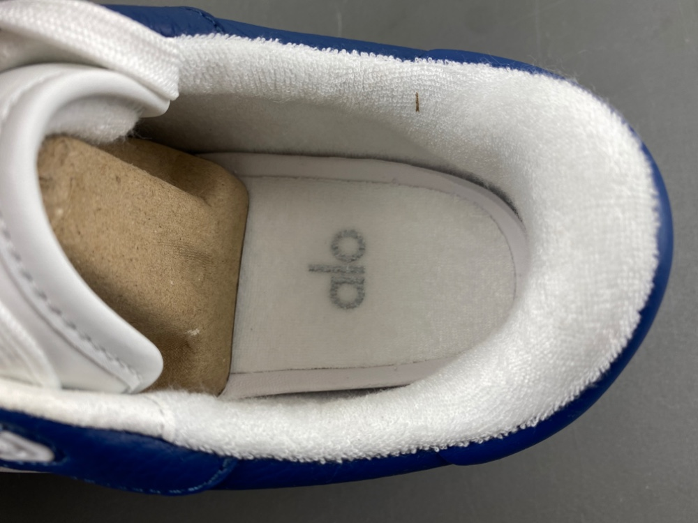 Alo Yoga Court Sneaker Navy and White Sneakers - 13