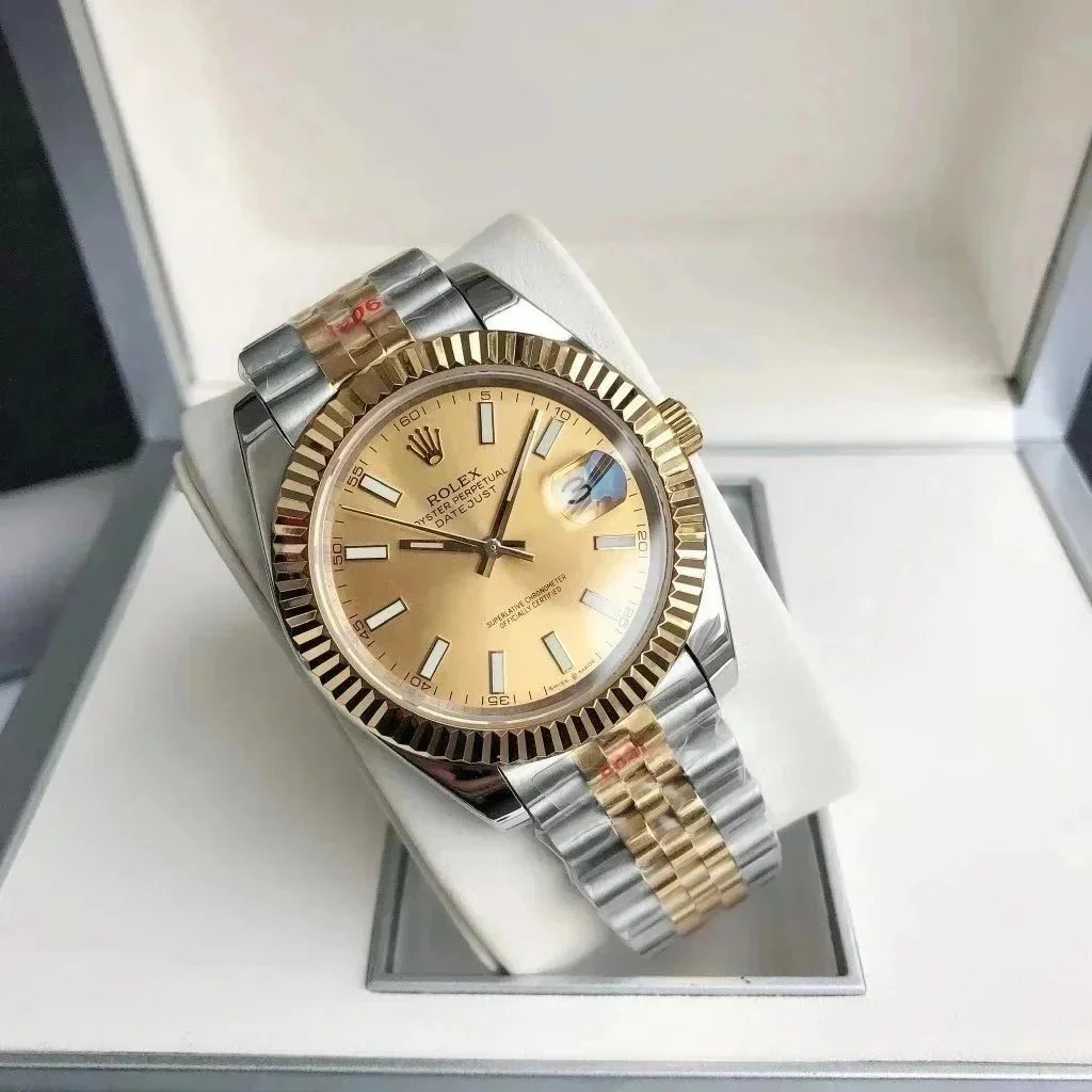 Rolex Datejust and Submariner image 12