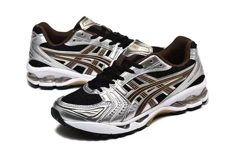 Asics Gel-Kayano Black Running Shoes - 6