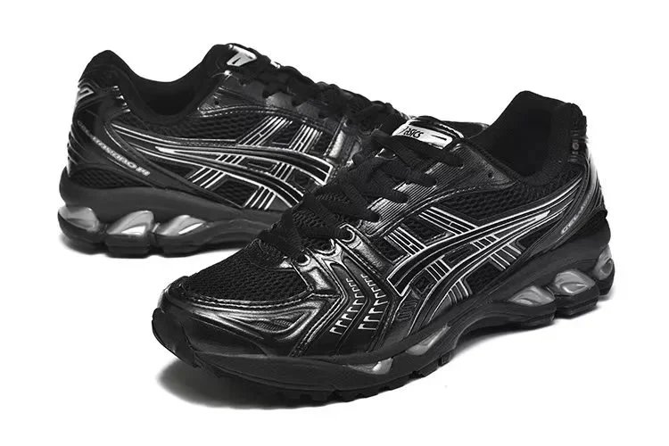 Asics Gel-Kayano Black Running Shoes - 10