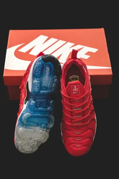 Nike Air VaporMax Plus Blue Gradient Sneakers - 4