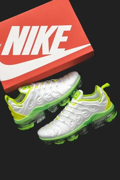 Nike Air VaporMax Plus Blue Gradient Sneakers - 2