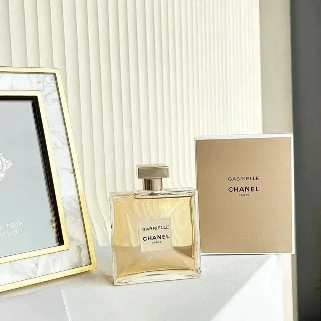 Chanel Multiple fragrance models product detail image 5
