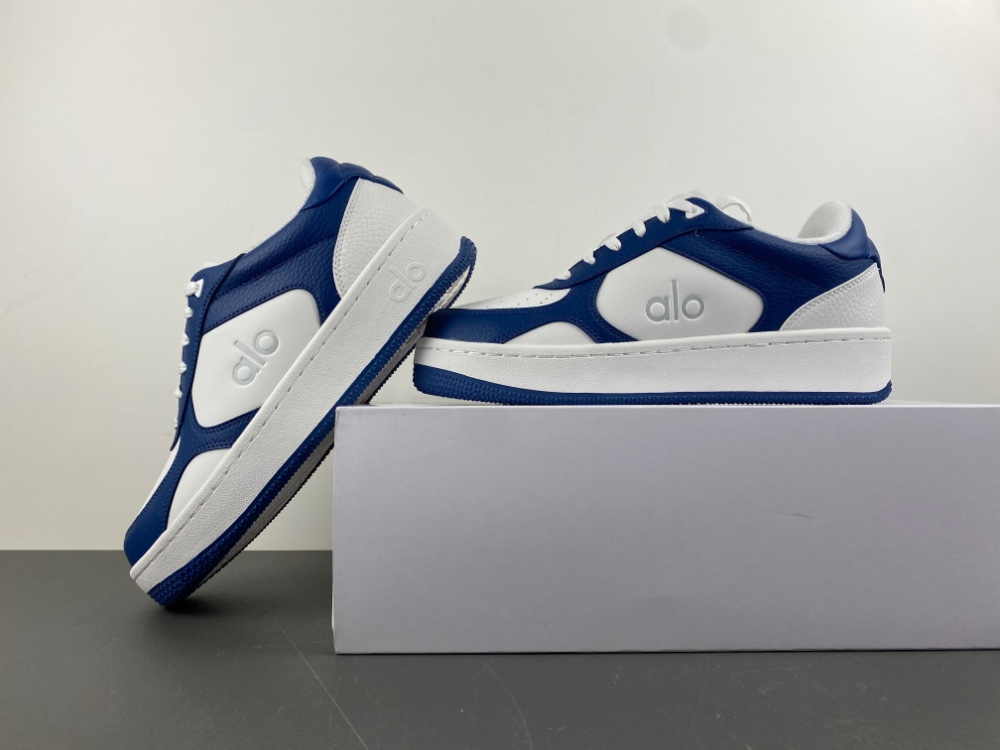 Alo Yoga Court Sneaker Navy and White Sneakers - 5