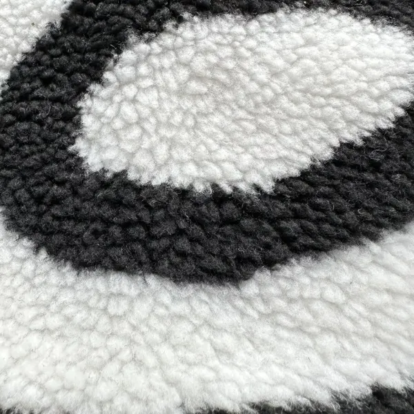 Design 8-Ball Sherpa Jacket Beige and Black Outerwear - 71