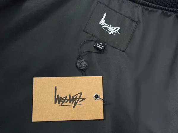 Gucci GG Logo Bomber Jacket Black Outerwear - 14