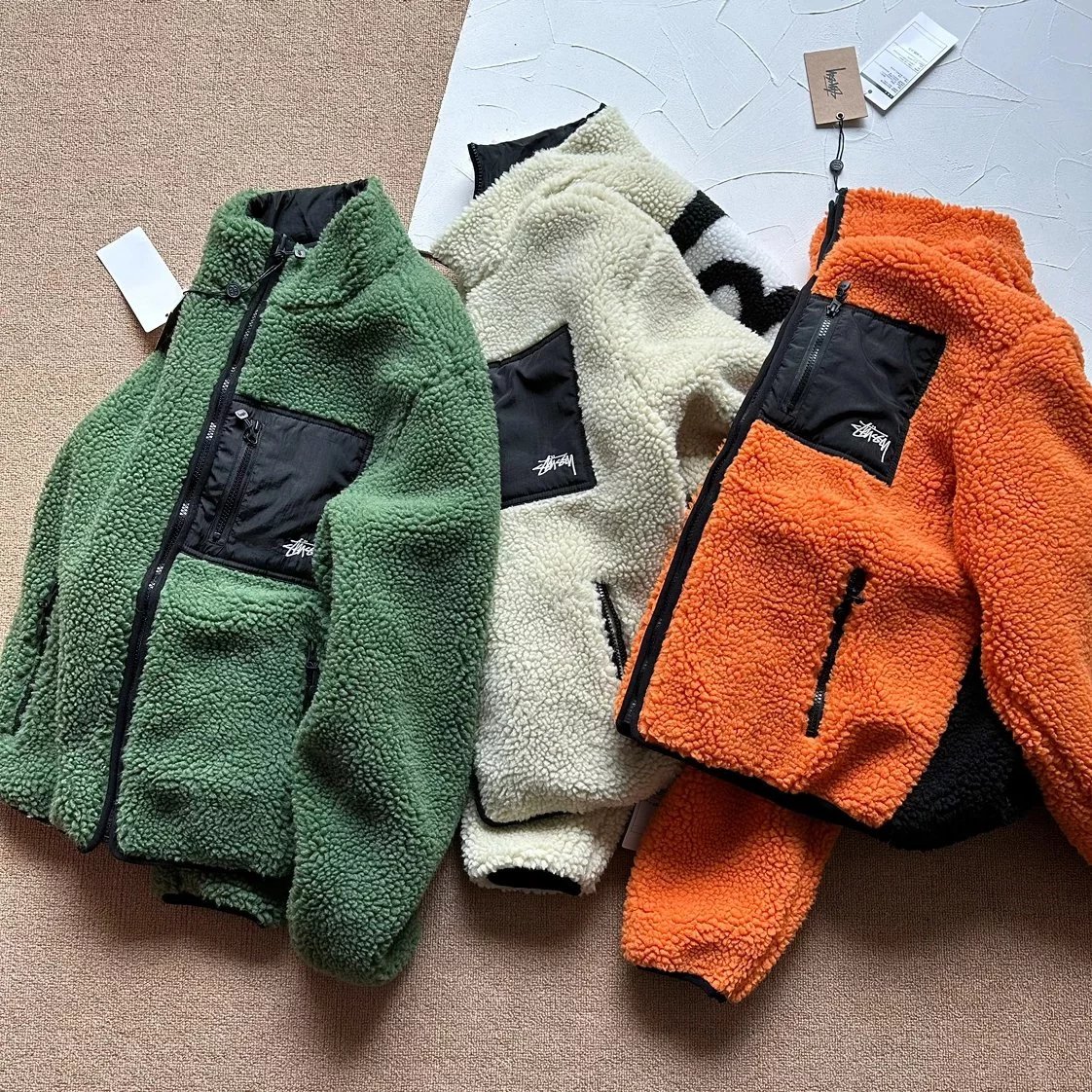 Design 8-Ball Sherpa Jacket Beige and Black Outerwear - 64