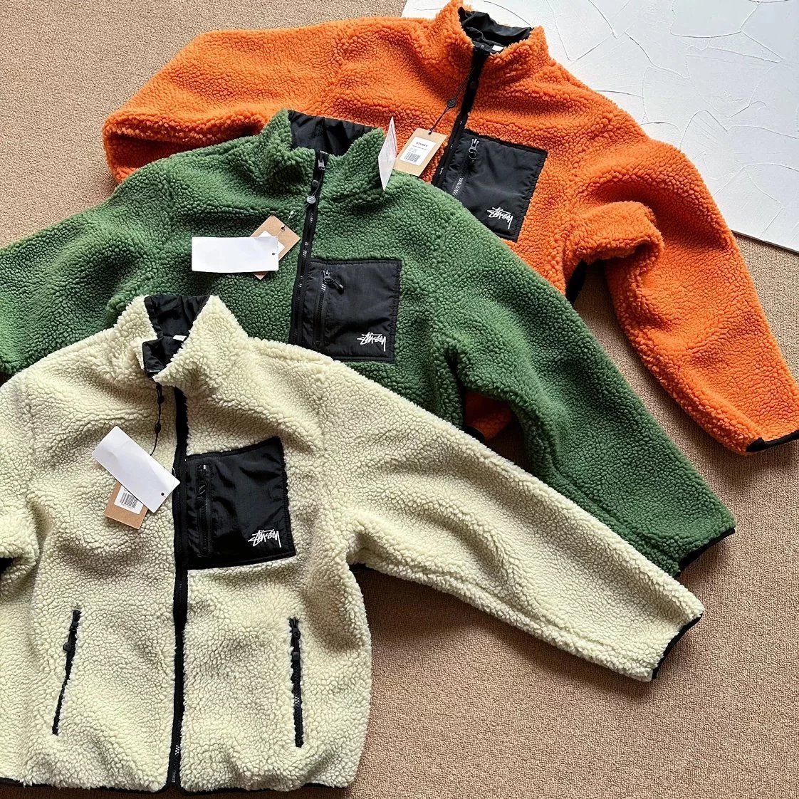 Design 8-Ball Sherpa Jacket Beige and Black Outerwear - 62