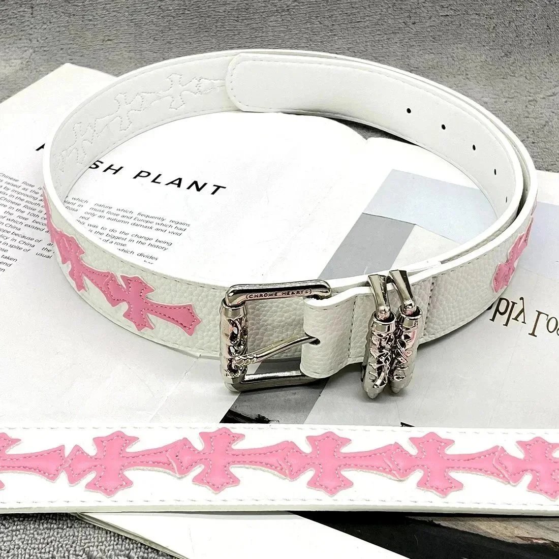 [15 pink crosses on a white background – thickened roller] Cro CH Sacred Sword Heart belt SKU image