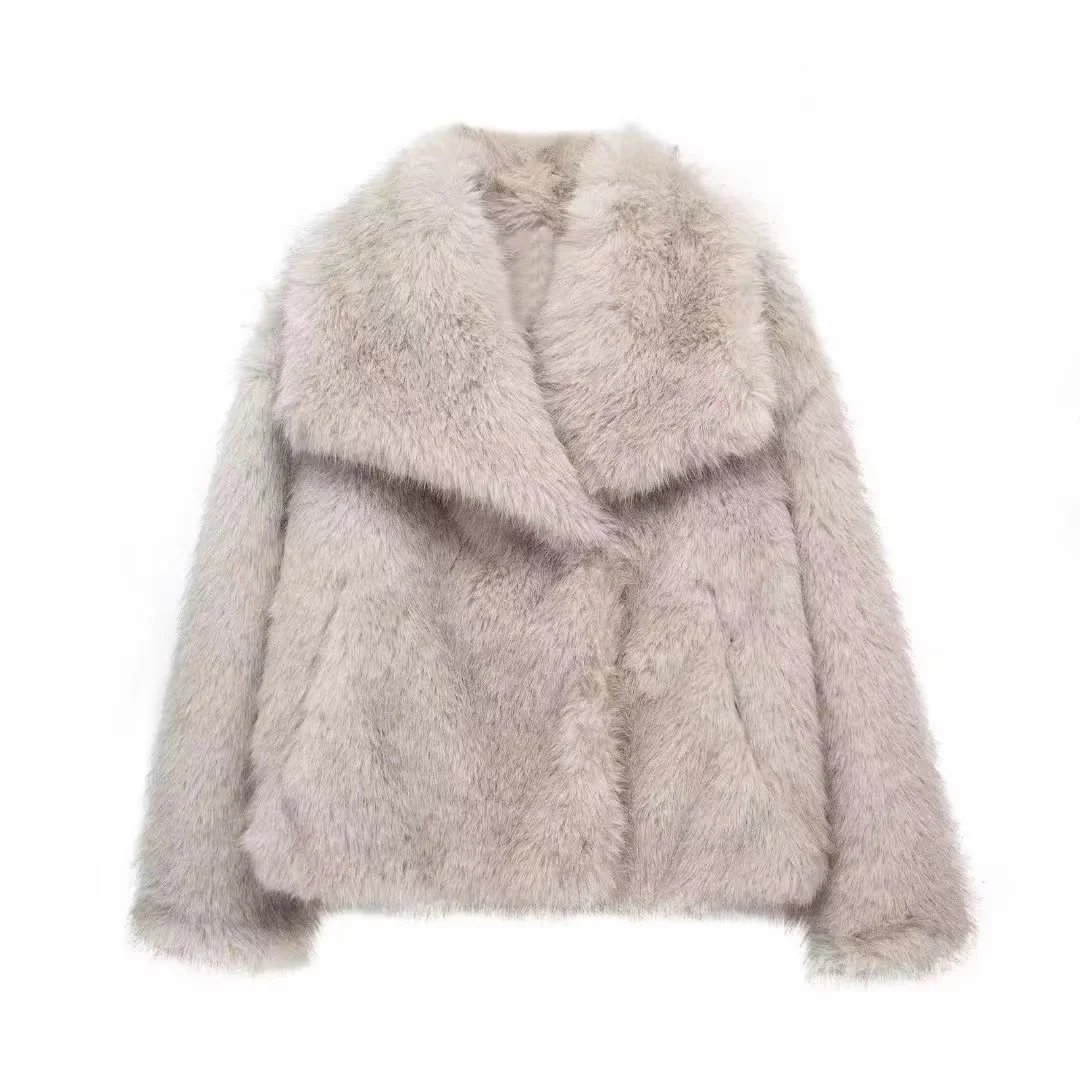 Design Faux Fur Coat in Light Gray Outerwear.coat