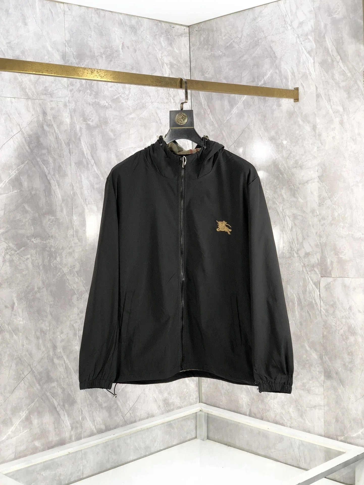 Burberry Windbreaker Jacket Hooded Equestrian Knight Logo Black