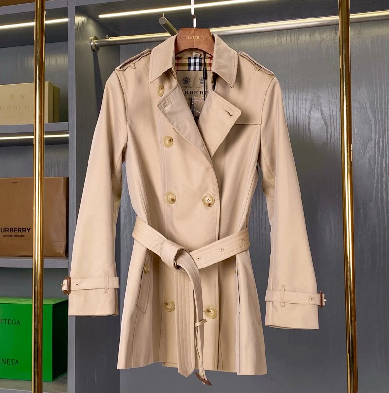 Burberry Bur -Heritage Trench