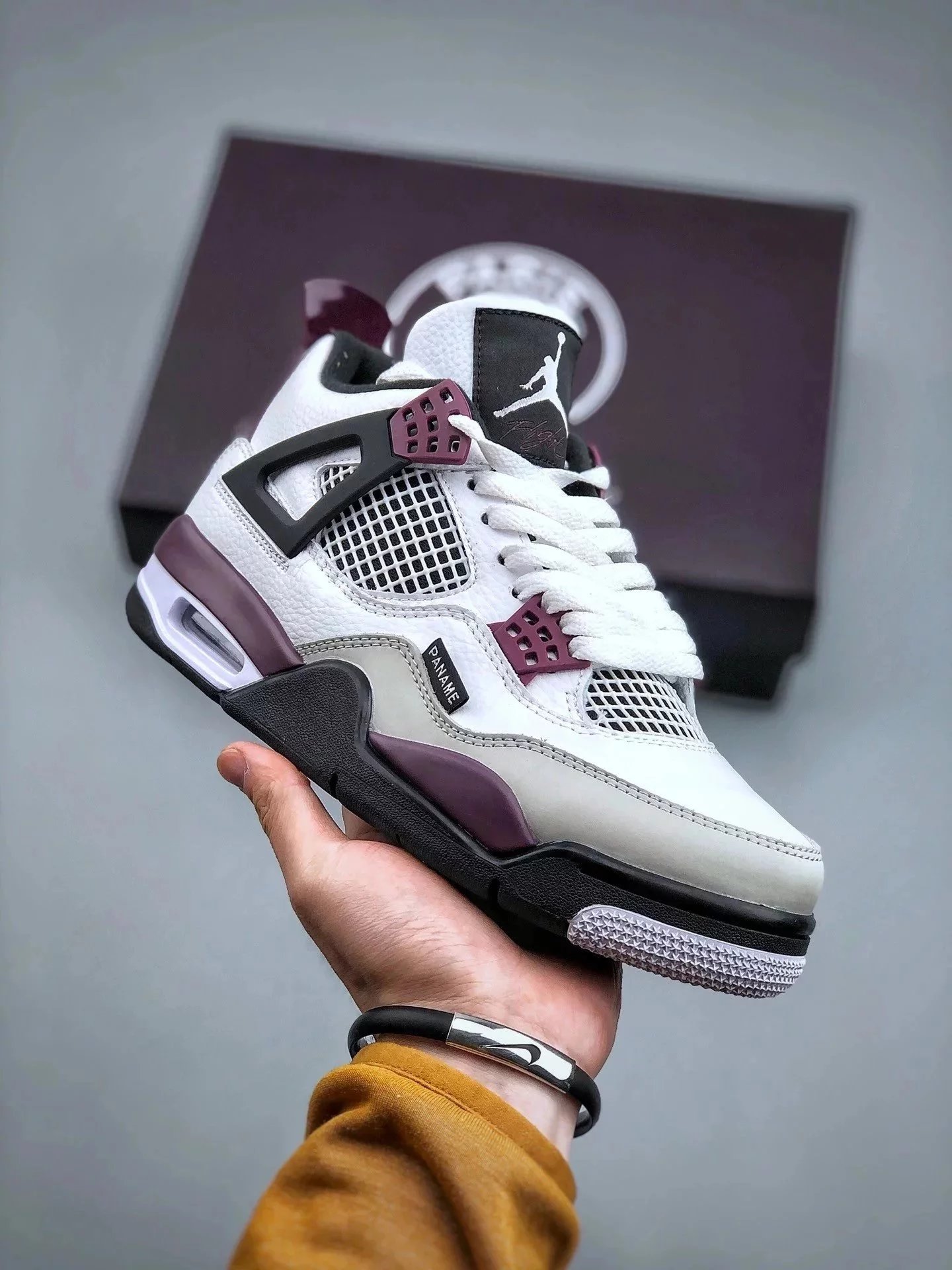 Air Jordan 4 Retro PSG 白紫大巴黎 AJ4 乔丹4代 aj4 乔4 白紫联名 巴黎圣日尔曼联名中帮篮球鞋 货号：CZ5624-100